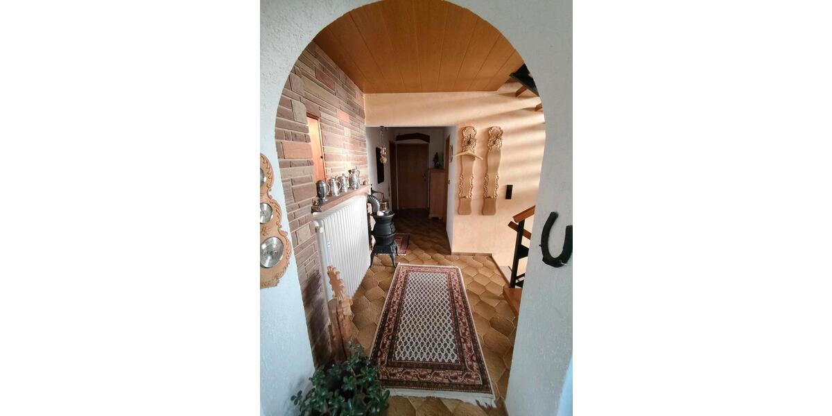 Doppelhaushälfte Pronsfeld - 6 Zimmer, 140 m&sup2;, 1.170&euro; | Angebot:26038646