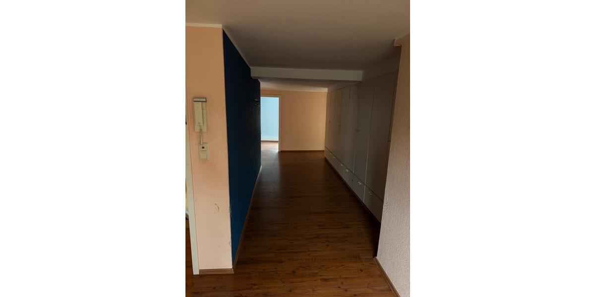 Etagenwohnung Bad Gandersheim - 4.5 Zimmer, 120 m&sup2;, 700&euro; | Angebot:26522373