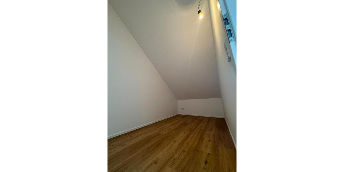 Reihenhaus Oranienburg - 4 Zimmer, 120 m&sup2;, 1.800&euro; | Angebot:26058833