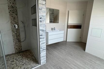 Wohnung Schwebheim - 2.5 Zimmer, 70 m&sup2;, 700&euro; | Angebot:25420756