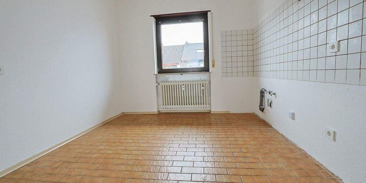 Etagenwohnung Schwetzingen - 3 Zimmer, 70 m&sup2;, 850&euro; | Angebot:25108294
