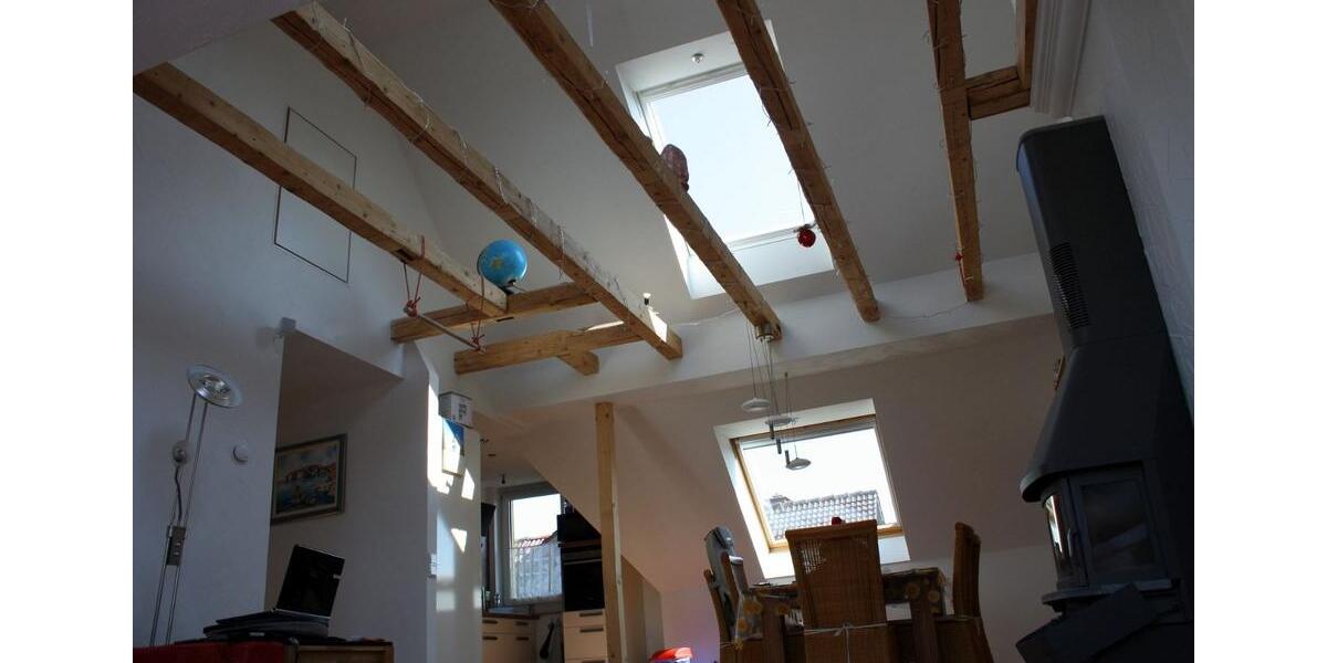 Dachgeschoßwohnung Gotha - 3 Zimmer, 80 m&sup2;, 690&euro; | Angebot:25323442