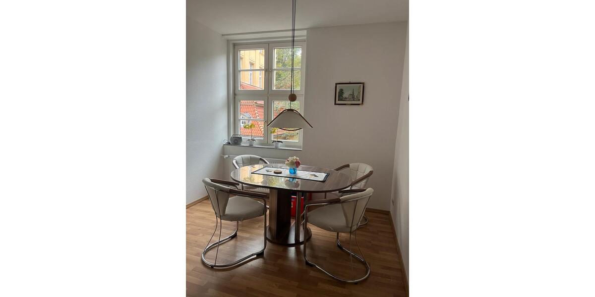 Wohnen auf Zeit Schwerin - 2 Zimmer, 92 m&sup2;, 900&euro; | Angebot:24700504