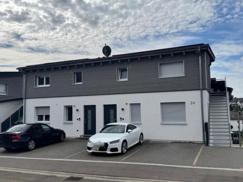 Moderne 2-Zimmer Wohnung in Jettingen-Scheppach