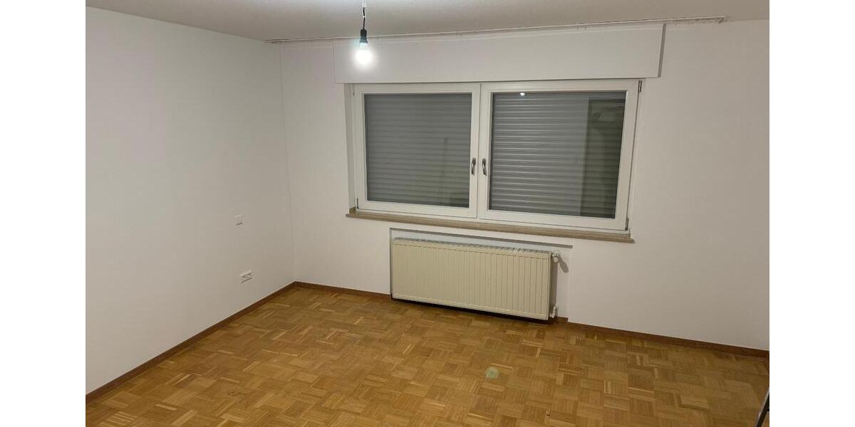 Etagenwohnung Sassenberg - 4 Zimmer, 113 m&sup2;, 1.100&euro; | Angebot:26060205