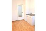 **MODERNISIERTE 2,5 Zimmer Erdgeschoßwohnung MIT BALKON UND NEUEM DUSCHBAD**