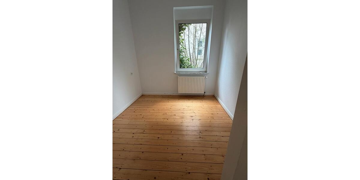Hochparterre Oldenburg Bloherfelde - 4 Zimmer, 85 m&sup2;, 720&euro; | Angebot:26582760