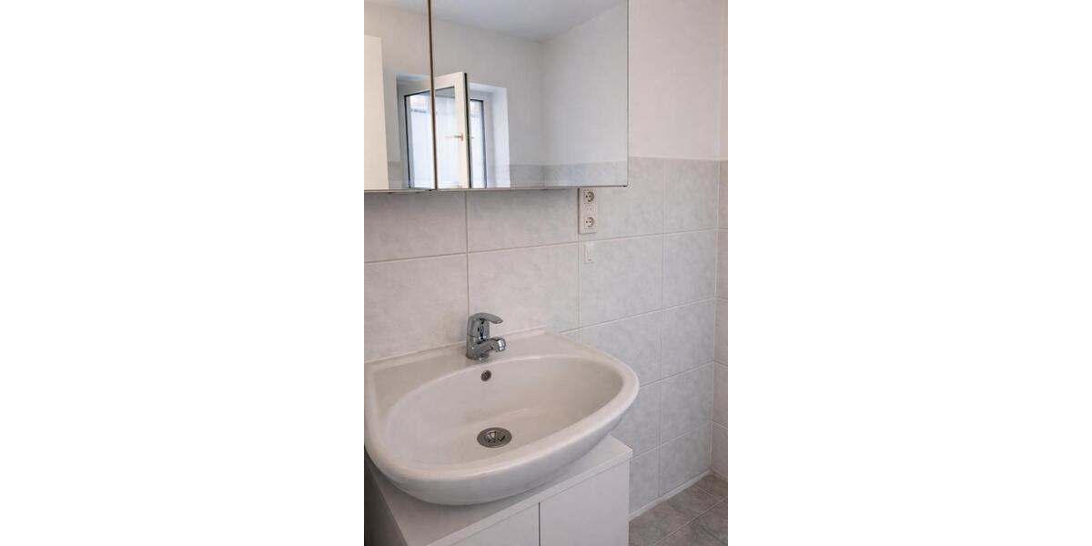 Wohnen auf Zeit Köln Kalk - 2 Zimmer, 56 m&sup2;, 620&euro; | Angebot:24581358