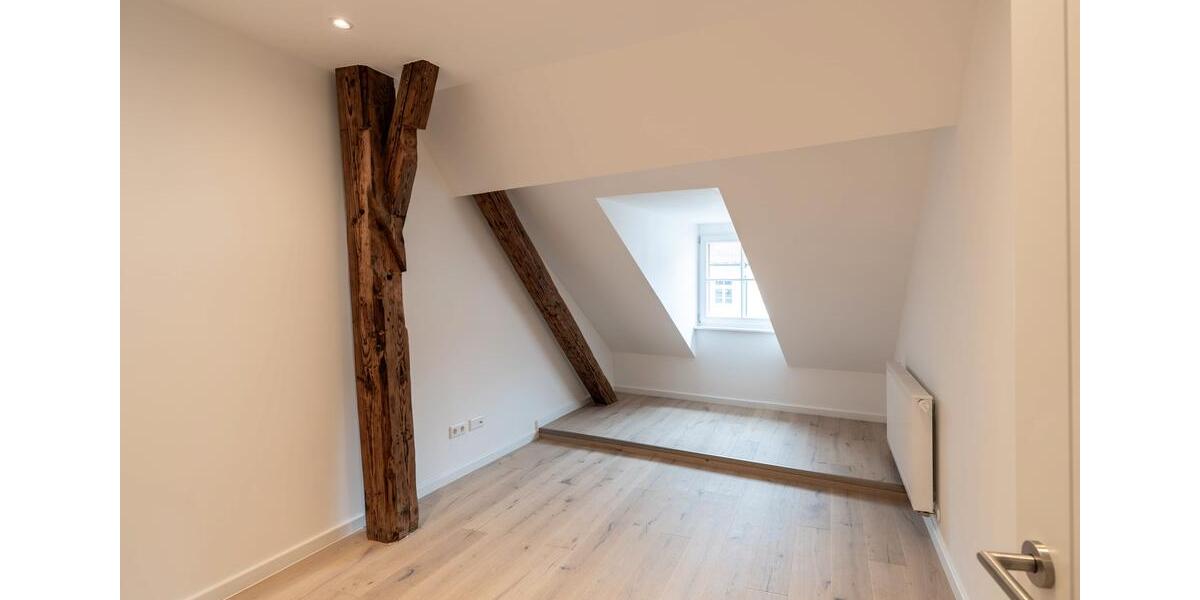 Maisonettenwohnung Villingen-Schwenningen Schwenningen - 4 Zimmer, 128 m&sup2;, 1.344&euro; | Angebot:26099167