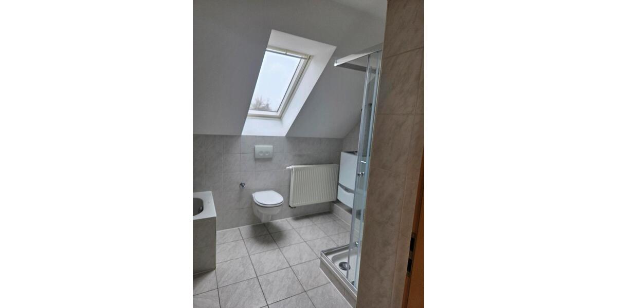 Etagenwohnung Schöningen - 4 Zimmer, 105 m&sup2;, 600&euro; | Angebot:25048476