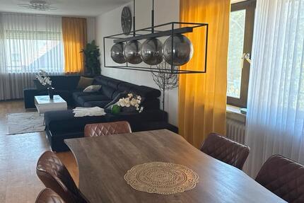 Wohnen auf Zeit Darmstadt Eberstadt - 4 Zimmer, 180 m&sup2;, 1.150&euro; | Angebot:26502208