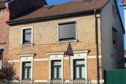 Haus Halle Dölau - 4 Zimmer, 125 m&sup2;, 1.300&euro; | Angebot:27244698