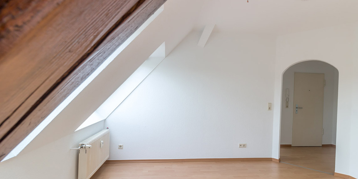 EUTRITZSCH + 2 RAUM DACHGESCHOSS WOHNUNG + FREI AB 01.08.2026 - Dachgeschoßwohnung Leipzig Eutritzsch | Angebot:26921165
