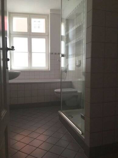 Etagenwohnung Schwerin Feldstadt - 4 Zimmer, 92 m&sup2;, 1.140&euro; | Angebot:26170824