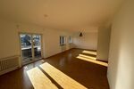 Zwei Zimmer mit Weitblick - Sanierte Wohnung im 1. OG und Balkon - Appartement Stuttgart Botnang | Angebot:26623450