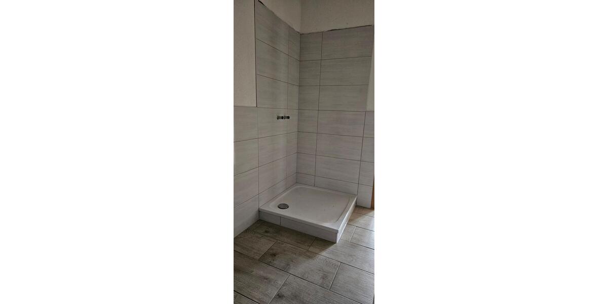 Etagenwohnung Mühlhausen (Thüringen) - 4 Zimmer, 150 m&sup2;, 1.000&euro; | Angebot:26662210