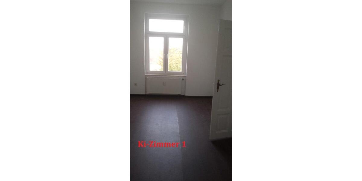 Etagenwohnung Eisleben (Lutherstadt) - 4 Zimmer, 97 m&sup2;, 580&euro; | Angebot:26251776