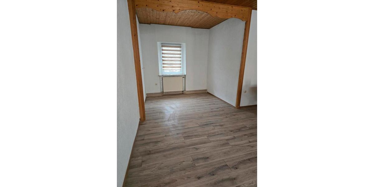 Etagenwohnung Bacharach - 6 Zimmer, 170 m&sup2;, 1.080&euro; | Angebot:26550709