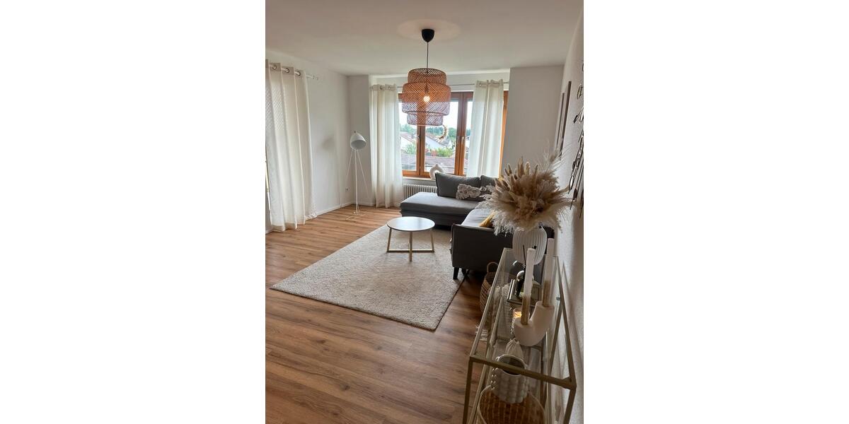 Etagenwohnung Berg - 2 Zimmer, 65 m&sup2;, 1.100&euro; | Angebot:24680796