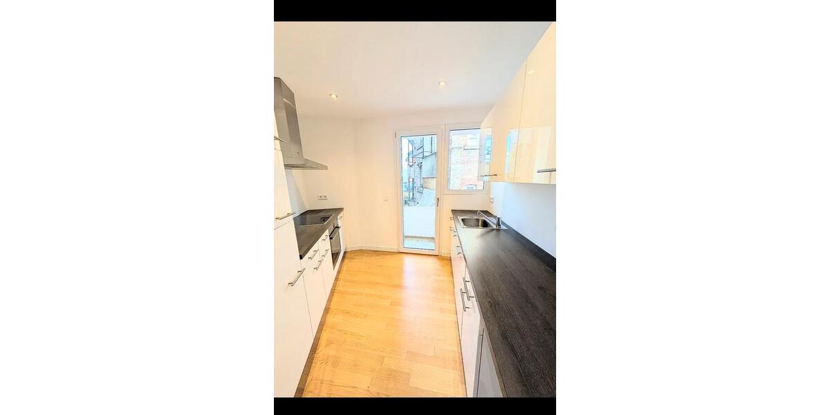 Wohnen auf Zeit Stuttgart Bopser - 4 Zimmer, 26 m&sup2;, 600&euro; | Angebot:25400482