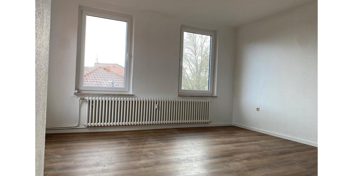 Etagenwohnung Nordhorn - 4 Zimmer, 120 m&sup2;, 250&euro; | Angebot:25261710