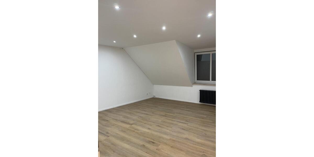 Etagenwohnung Hessisch Oldendorf - 2 Zimmer, 75 m&sup2;, 750&euro; | Angebot:26125202