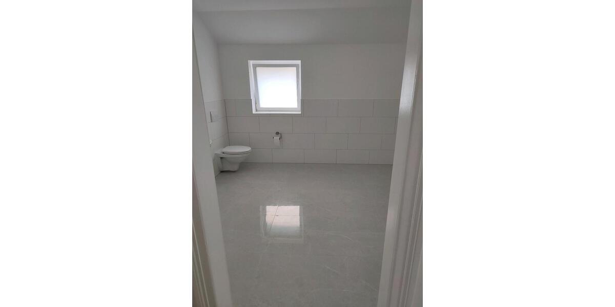 Dachgeschoßwohnung Kappelrodeck - 3 Zimmer, 78 m&sup2;, 1.300&euro; | Angebot:26438207