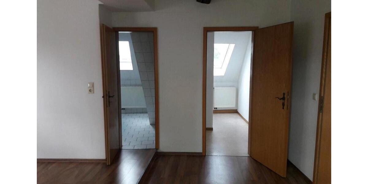 Dachgeschoßwohnung Bad Schmiedeberg - 1.5 Zimmer, 38 m&sup2;, 225&euro; | Angebot:26678262