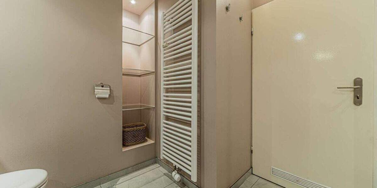 Etagenwohnung Frankfurt am Main Westend-Süd - 3 Zimmer, 82 m&sup2;, 3.395&euro; | Angebot:24632490