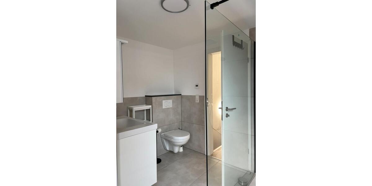Wohnen auf Zeit Koblenz - 4 Zimmer, 114 m&sup2;, 565&euro; | Angebot:26610509