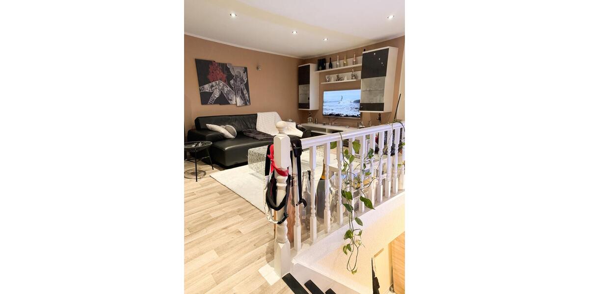 Wohnen auf Zeit Rostock - 3 Zimmer, 80 m&sup2;, 1.100&euro; | Angebot:26517692