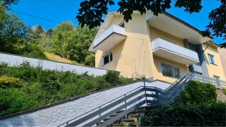 Etagenwohnung Koblenz Arenberg-Immendorf - 3.5 Zimmer, 95 m&sup2;, 1.250&euro; | Angebot:26026868