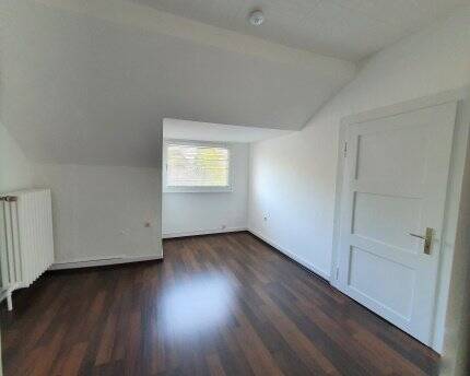 Etagenwohnung Kleve - 4 Zimmer, 100 m&sup2;, 750&euro; | Angebot:24609905