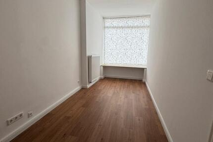 Wohnung Hamburg Hohenfelde - 5 Zimmer, 135 m&sup2;, 600&euro; | Angebot:24397580