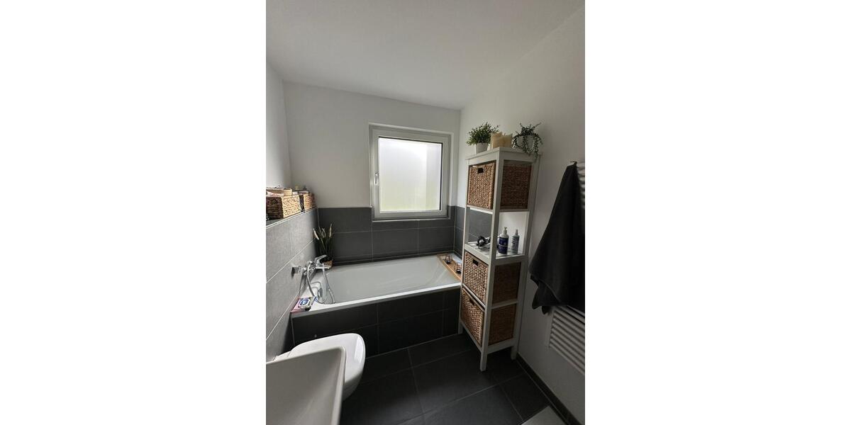 Etagenwohnung Mainz Oberstadt - 3 Zimmer, 80 m&sup2;, 1.750&euro; | Angebot:26233202
