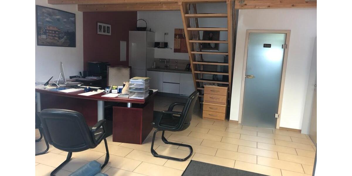 Büro oder Wohnung zu Vermieten in 84051 Altheim, Bahnhofstraße 8 2 zimmer