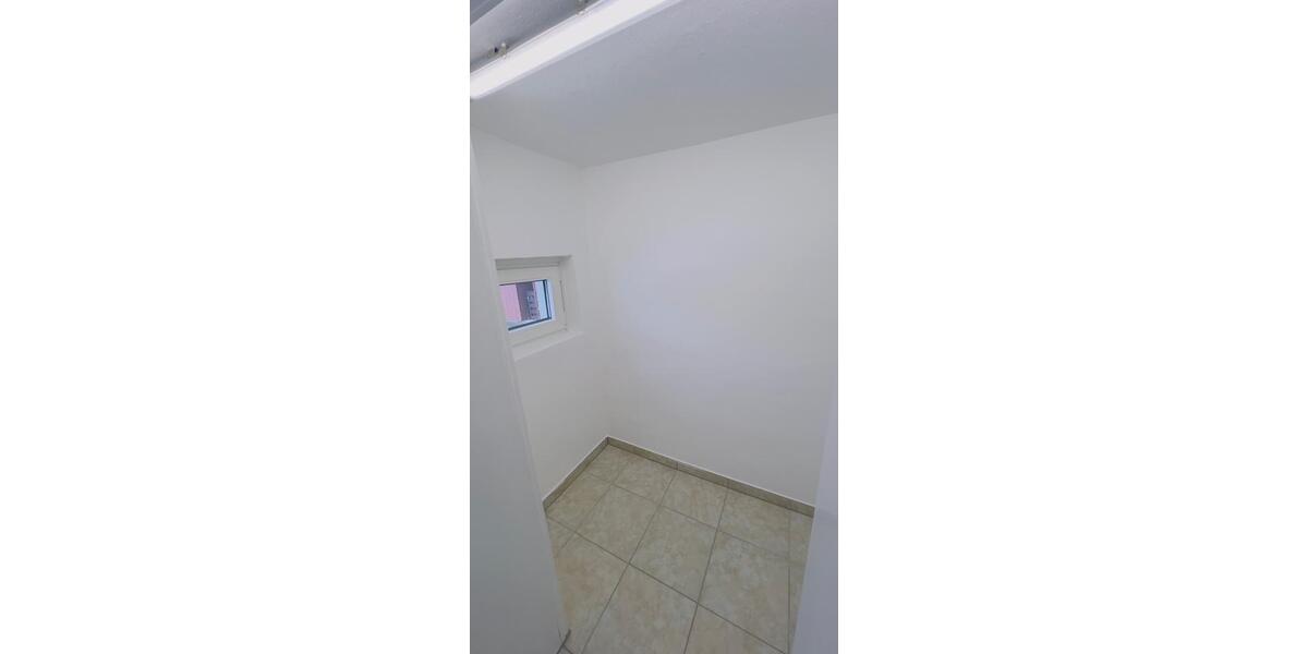 Etagenwohnung Edemissen - 2 Zimmer, 75 m&sup2;, 900&euro; | Angebot:26226914