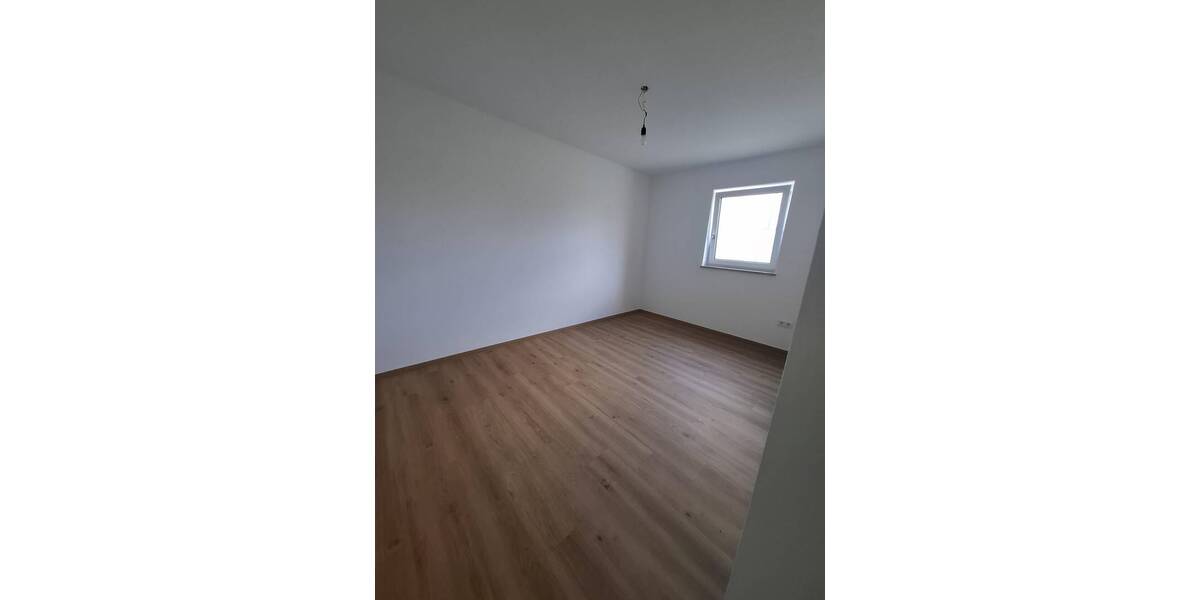Etagenwohnung Pfaffenhofen Tegernbach - 2 Zimmer, 44 m&sup2;, 700&euro; | Angebot:26200133