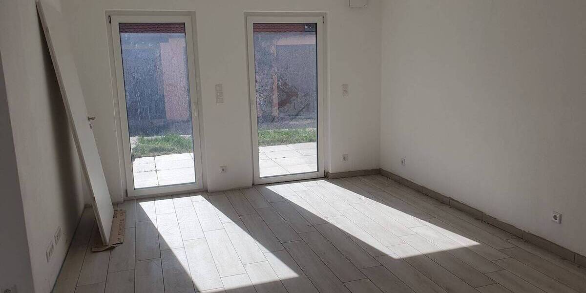 Terrassenwohnung Leutershausen Sachsen - 2 Zimmer, 64 m&sup2;, 840&euro; | Angebot:26064953