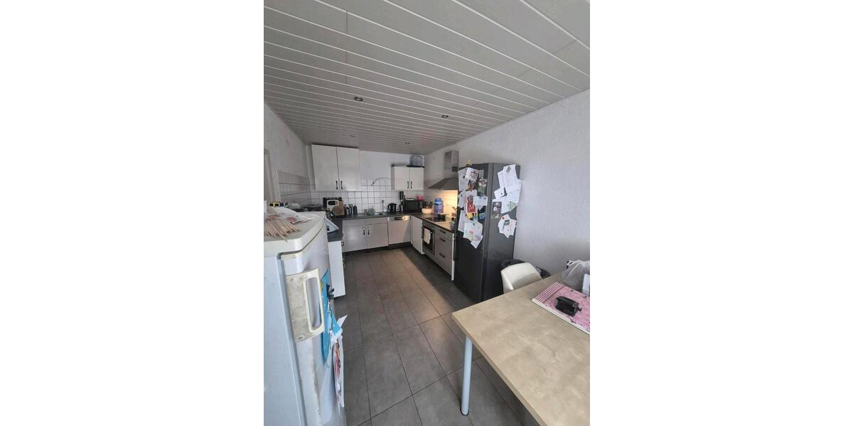 Erdgeschoßwohnung Hilgert - 3 Zimmer, 122 m&sup2;, 850&euro; | Angebot:26350360