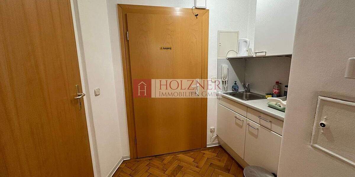 Gewerbeobjekt Landshut Altstadt - 3 Zimmer, 104 m&sup2;, 1.150&euro; | Angebot:25707272