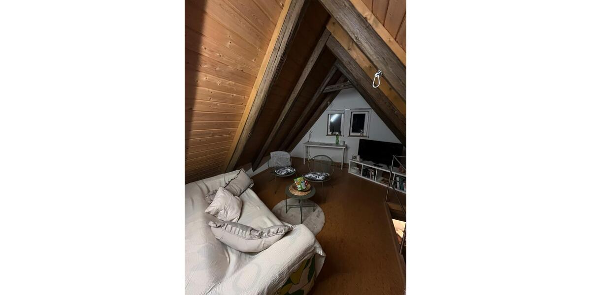 Dachgeschoßwohnung Schwäbisch Hall - 2 Zimmer, 20 m&sup2;, 450&euro; | Angebot:25061989