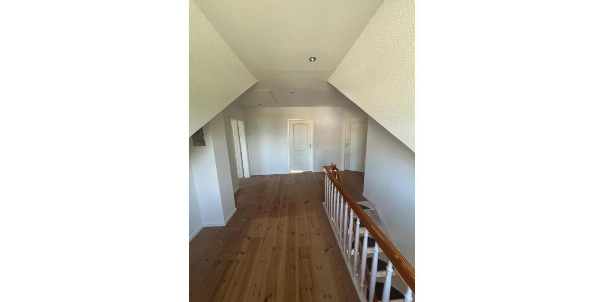 Einfamilienhaus Mildstedt - 5 Zimmer, 140 m&sup2;, 1.380&euro; | Angebot:24800853