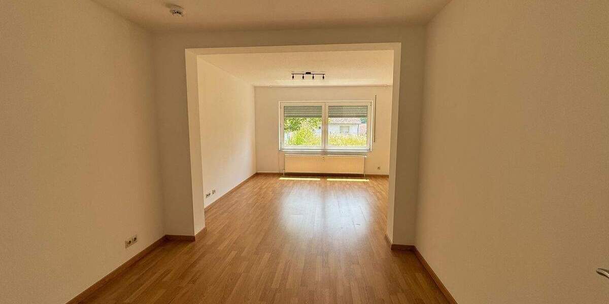Reihenmittelhaus Binsfeld - 4 Zimmer, 122 m&sup2;, 979&euro; | Angebot:23962230