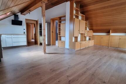 Dachgeschoßwohnung