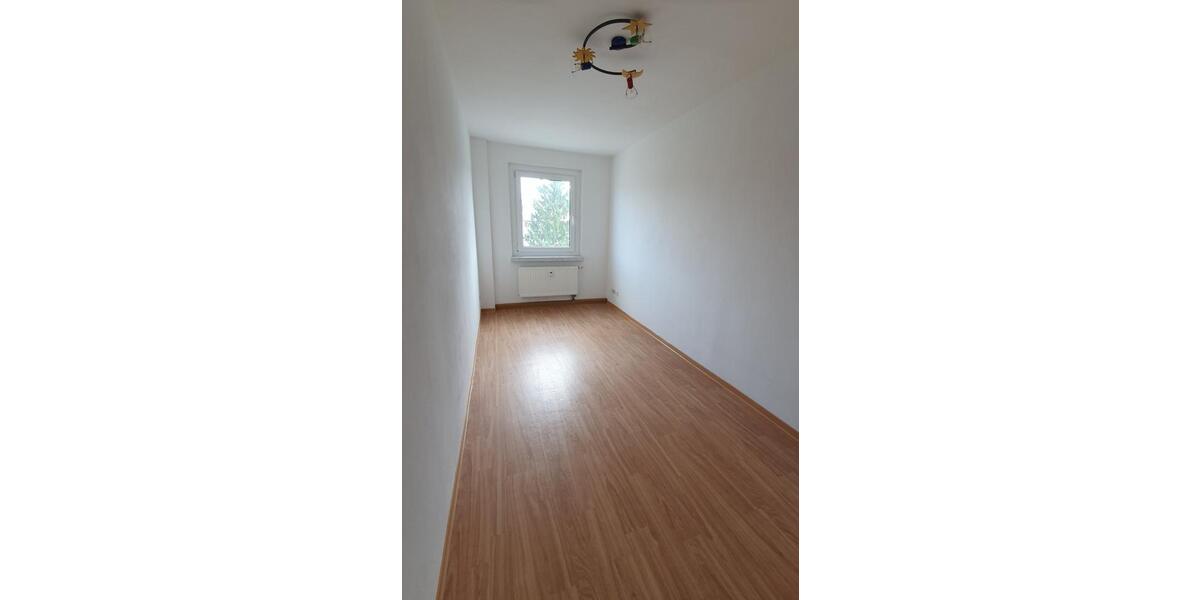 Etagenwohnung Neukirch/Lausitz Lausitz - 3 Zimmer, 63 m&sup2;, 320&euro; | Angebot:26381224