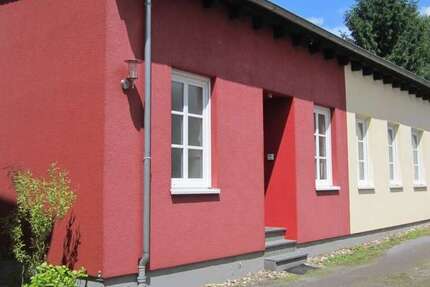 Haus zum Mieten in Solingen 880 € 78 m²