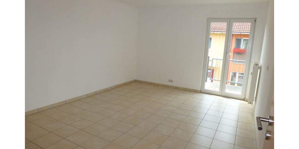 Etagenwohnung Fremdingen - 3 Zimmer, 80 m&sup2;, 670&euro; | Angebot:25768626