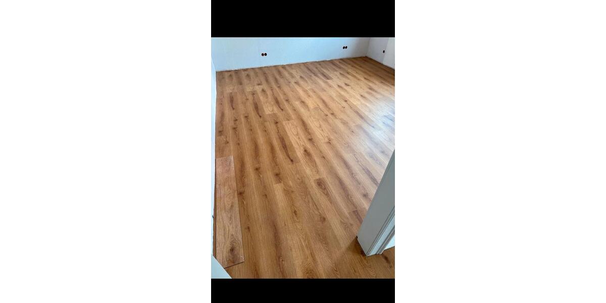 Erdgeschoßwohnung Waltershausen - 5 Zimmer, 113 m&sup2;, 950&euro; | Angebot:26038202