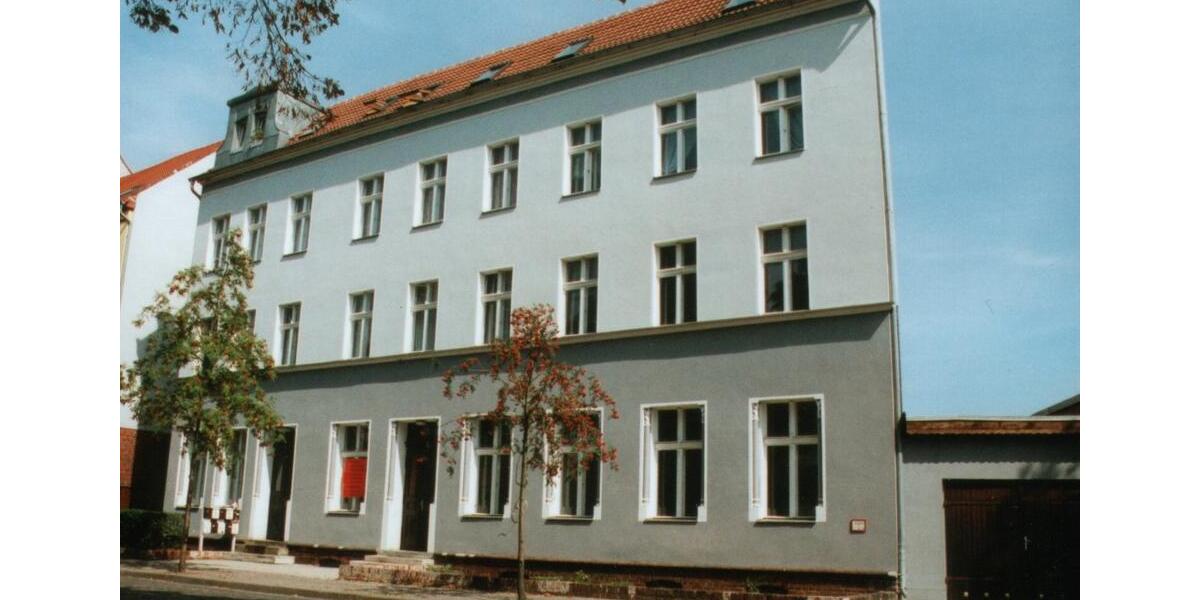 Dachgeschoßwohnung Rathenow - 3 Zimmer, 61 m&sup2;, 488&euro; | Angebot:26646808